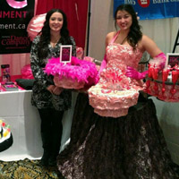 Trade Show Hostesses/Greeters Attract attention to your tradeshow booth with one of our costumed greeters or speciality dresses!