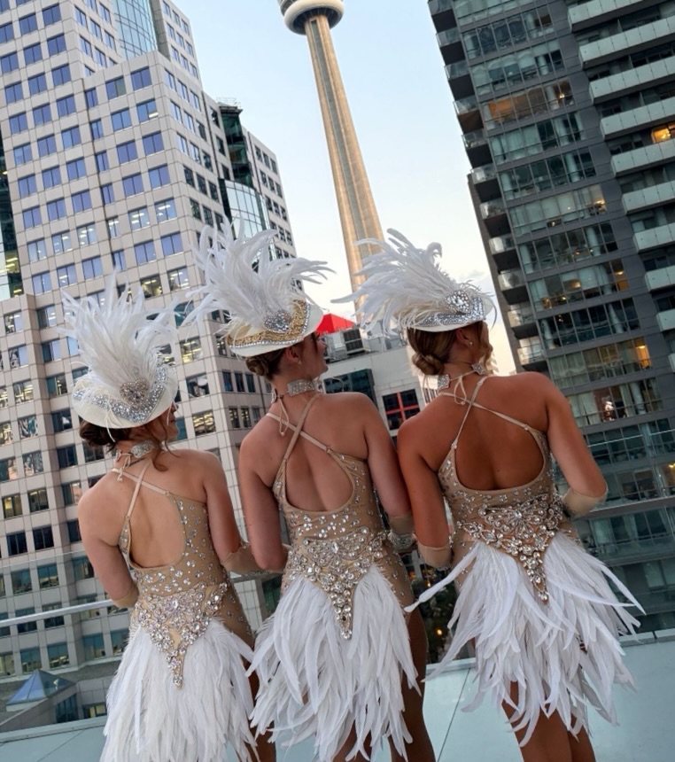 Taking over the rooftop of Malaparte at TIFF Bell Lightbox, our showgirls brought feathers, sparkle, and old-Hollywood glamour to the Toronto skyline.
A night where the city was the backdrop, but our showgirls were the view.
Unmistakeably TDC Entertainment. ✨
#TDCEntertainment #UnmistakeablyTDCEntertainment #TorontoEvents #TorontoShowgirls #eventprofs